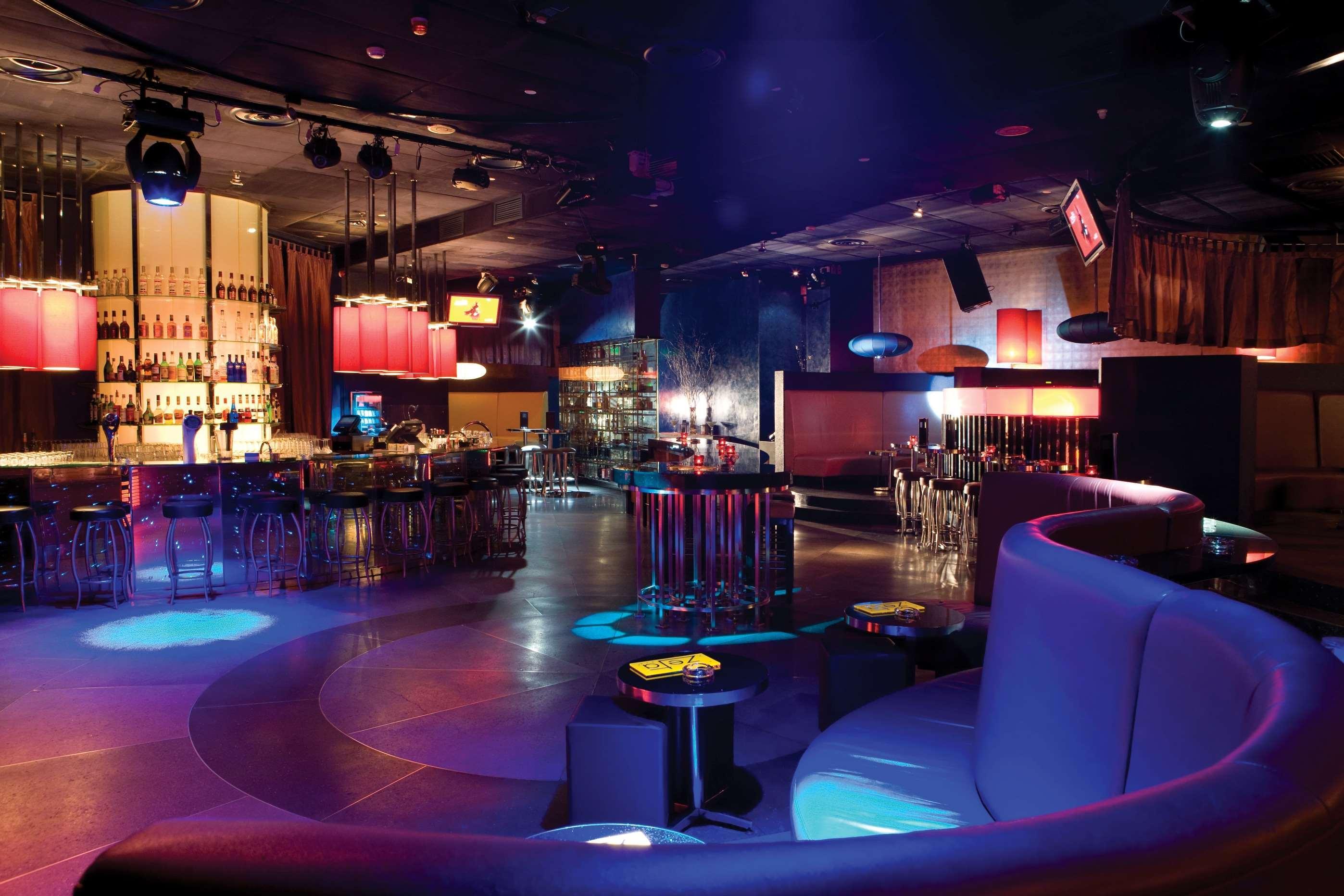 Hotel Hilton Kuala Lumpur Restaurace fotografie The interior of the nightclub